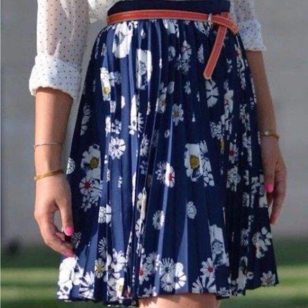 Jason wu for target daisy navy pleated skirt